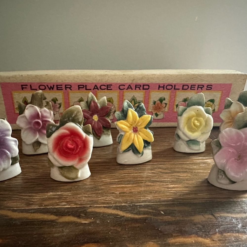vintage porcelain flower placeholders.